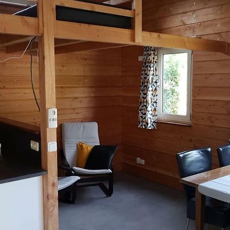Chalet - Camping 'T Dekske Wintelre Exterior foto