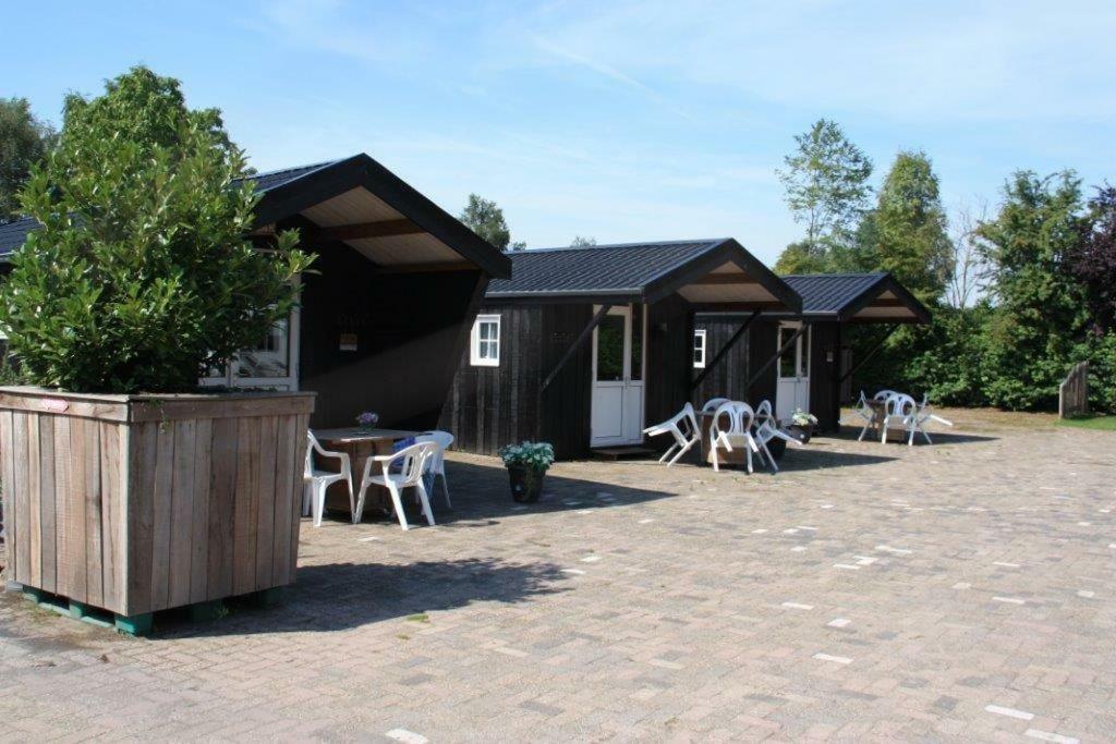 Chalet - Camping 'T Dekske Wintelre Exterior foto