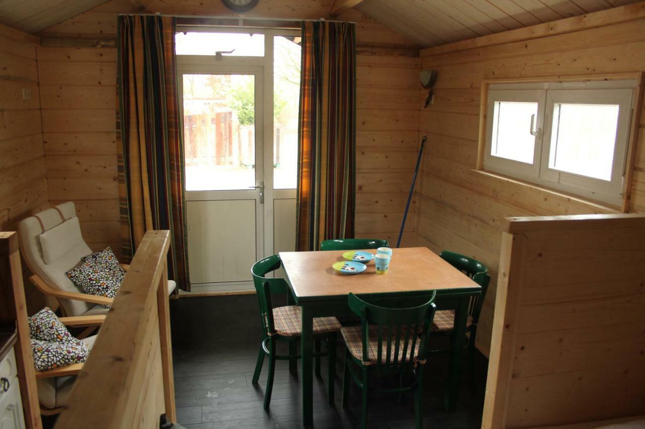 Chalet - Camping 'T Dekske Wintelre Exterior foto